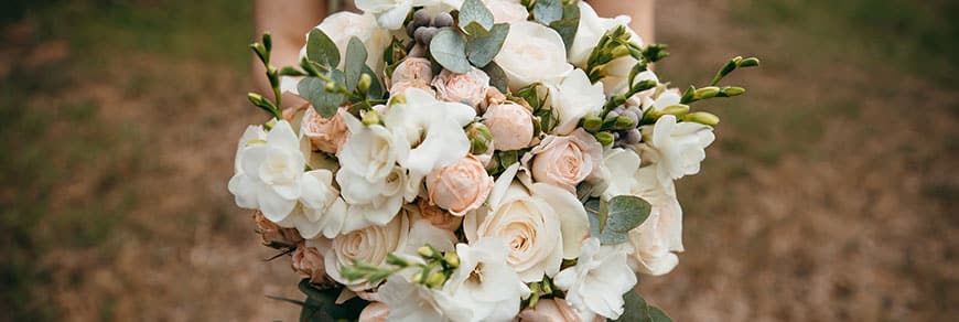 Bouquet sposa rose