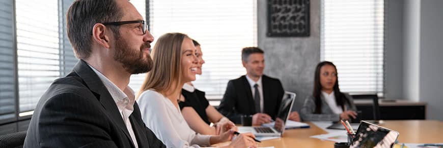 Come vestirsi ad un meeting aziendale